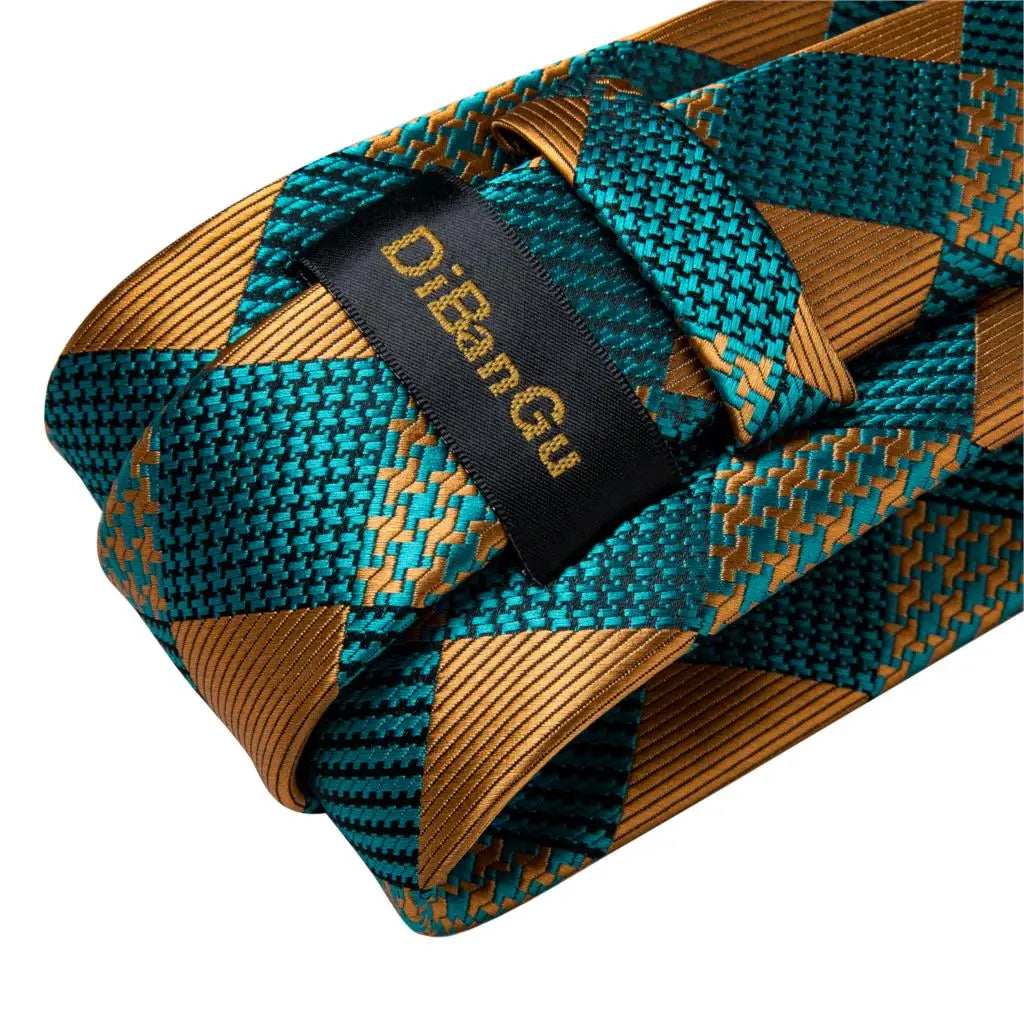 3 Peice Paisley Novelty Design Silk Tie for Men Hanky Cufflink Tie Set